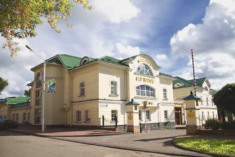 Old Estate Hotel & Spa Pskov Luaran gambar