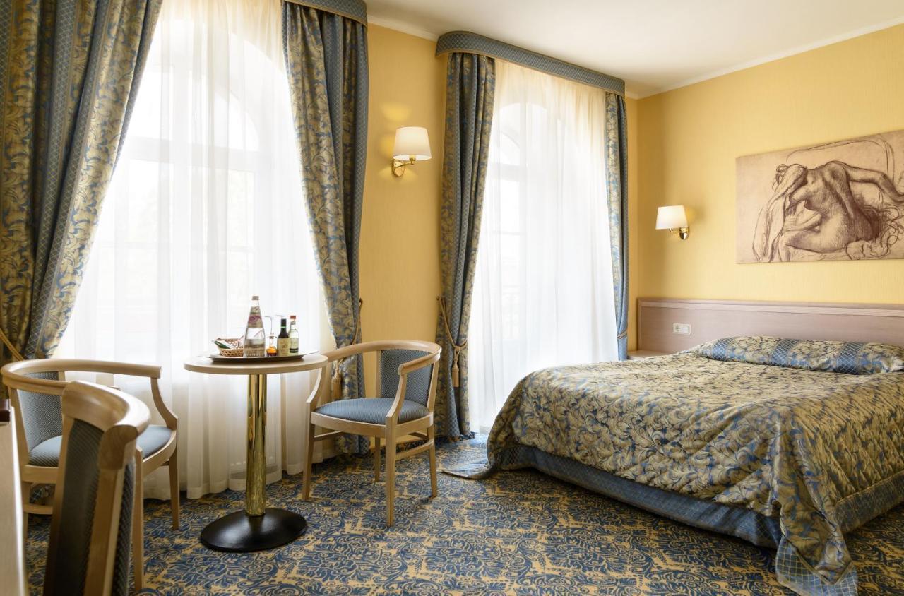 Old Estate Hotel & Spa Pskov Luaran gambar